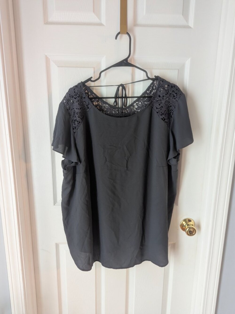 No brand grey blouse with lace detail - XXXL